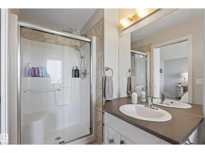 9609 83 AV photo 23