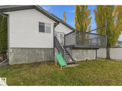 50 LANDSDOWNE DR photo 49