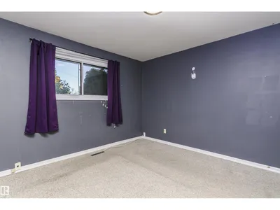 7 SHERIDAN DR photo 15