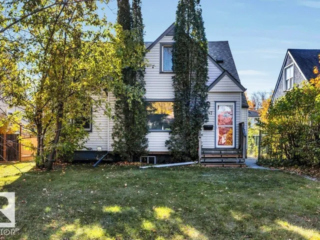 7747 79 AV NW, Edmonton