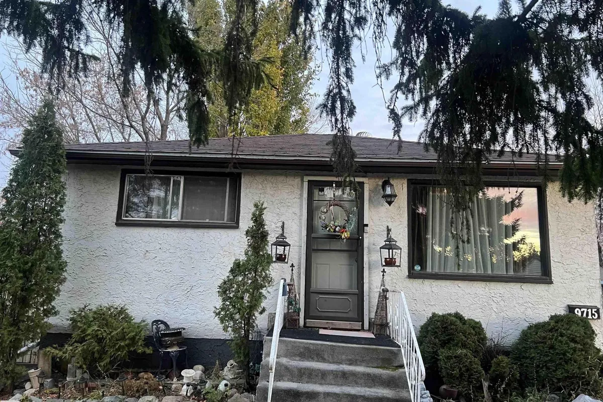 9715 161 ST NW exterior