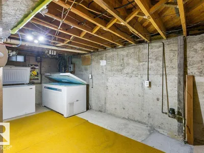 10651 80 ST NW photo 49