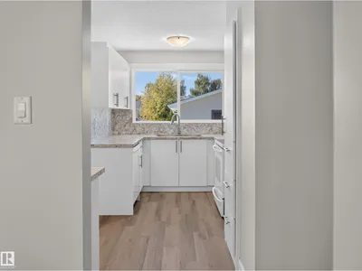 15124 88A ST NW photo 20