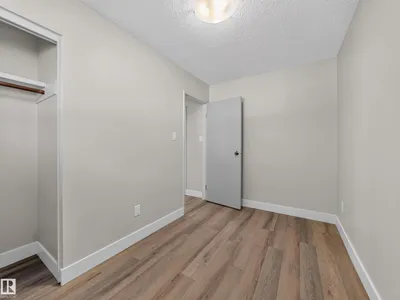 15124 88A ST NW photo 30