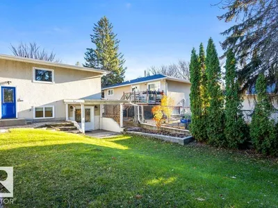 4 FLEETWOOD CR photo 44