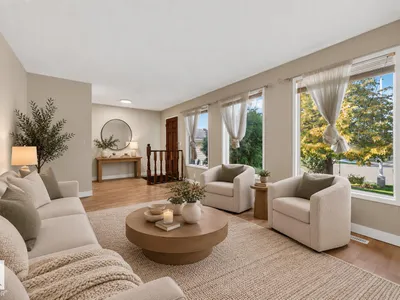 3135 145 AV NW photo 9