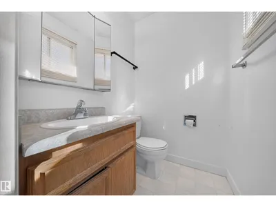 3135 145 AV NW photo 35