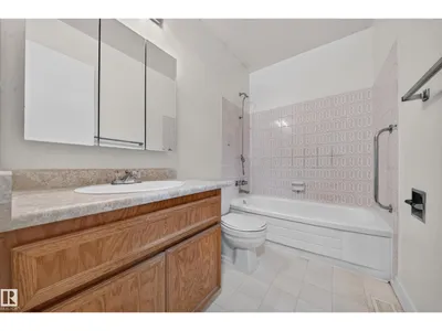 3135 145 AV NW photo 26