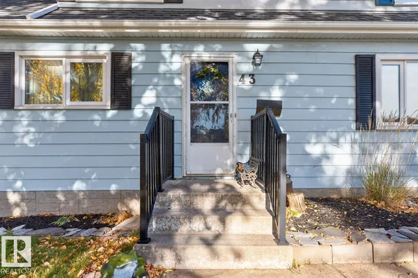 43 MORELAND CR photo 2