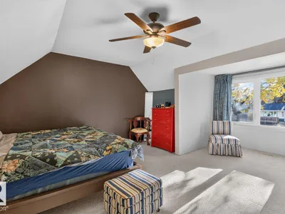 43 MORELAND CR photo 25