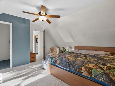 43 MORELAND CR photo 27