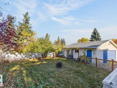 43 MORELAND CR photo 36