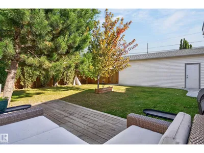 6512 94 AV NW photo 40