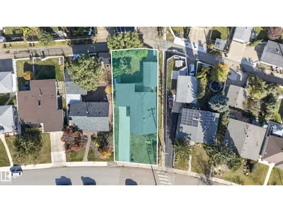 6512 94 AV NW photo 46