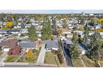 6512 94 AV NW photo 47