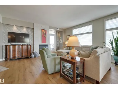 #1003 9020 JASPER AV NW photo 10