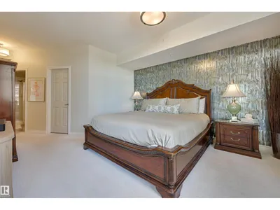 #1003 9020 JASPER AV NW photo 27