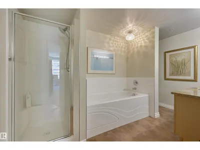 #1003 9020 JASPER AV NW photo 30