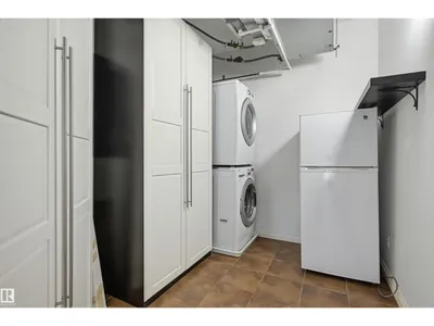 #1003 9020 JASPER AV NW photo 34