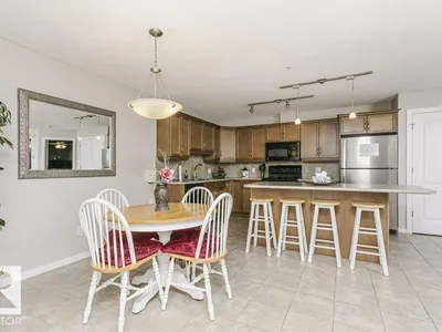 #325 278 SUDER GREENS DR NW photo 4