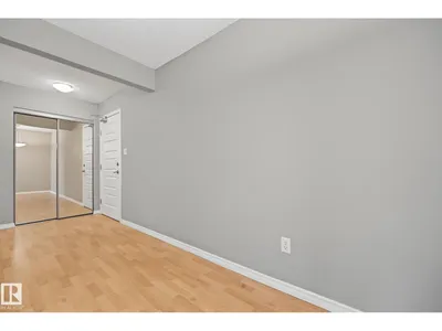 #102 646 MCALLISTER LO SW photo 5