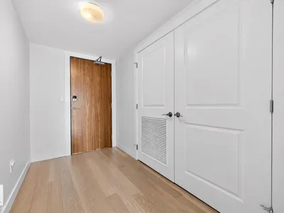 #605 9720 106 ST NW photo 25
