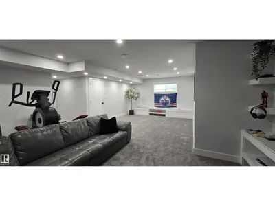 15883 13 AV SW photo 36