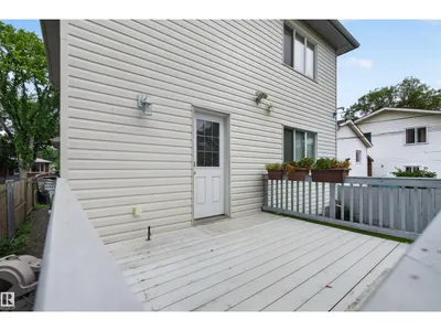 11910 93 ST NW photo 49