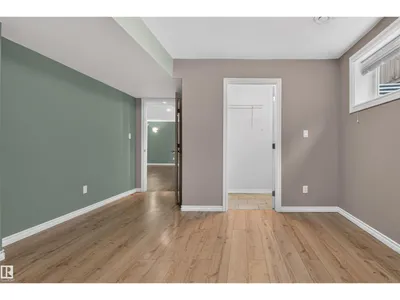 11910 93 ST NW photo 43