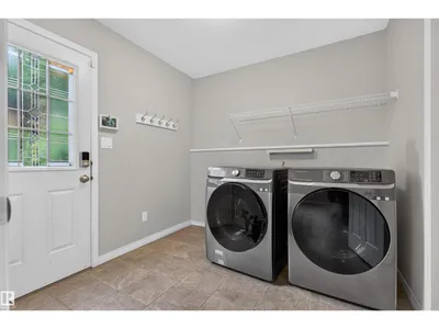 11910 93 ST NW photo 15
