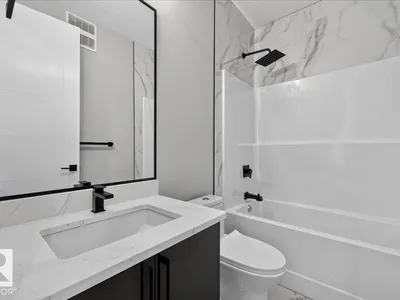 53 Mockingbird Cres photo 39