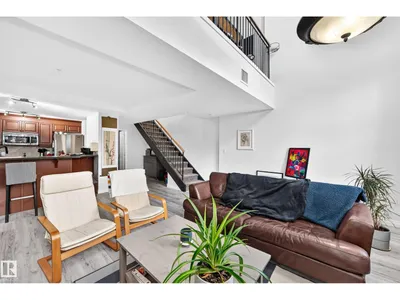 #103 9020 JASPER AV NW photo 11