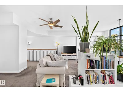 #103 9020 JASPER AV NW photo 22
