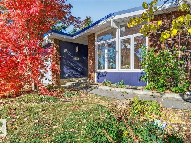 8512 134 AV NW, Edmonton