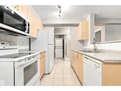 #117 17011 67 AV NW photo 8