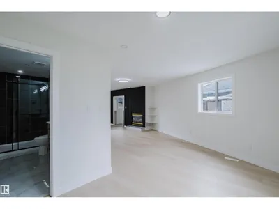 4103 111A ST NW photo 24