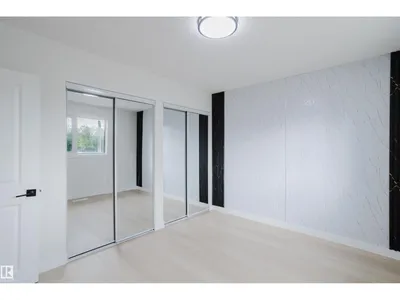 4103 111A ST NW photo 35