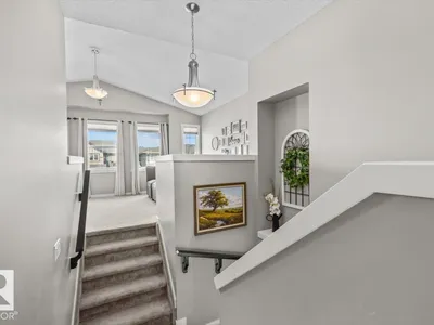 22507 99 AV NW photo 23