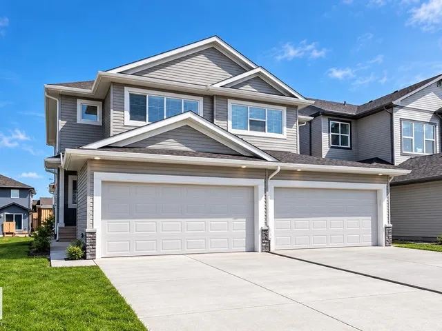 262 39A AV NW, Edmonton
