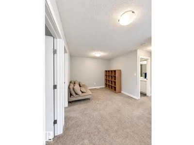 262 39A AV NW photo 28