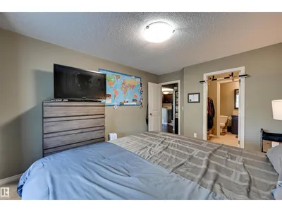 #49 10 WOODCREST LN photo 18