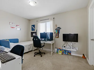 13536 164 AV NW photo 28