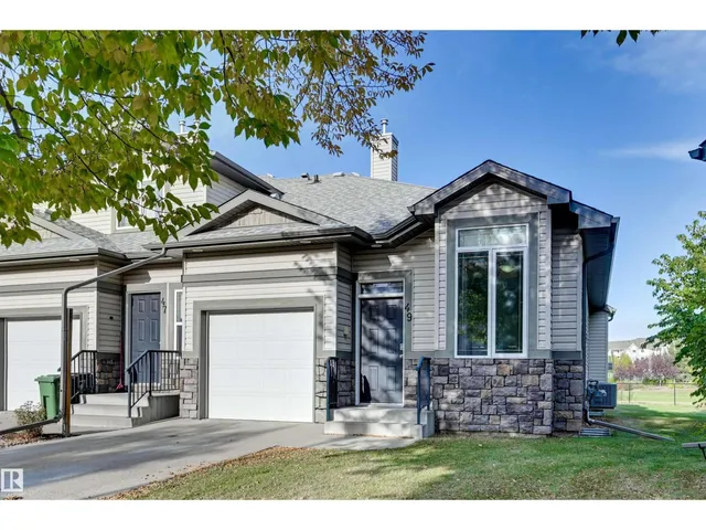 #49 10 WOODCREST LN, Fort Saskatchewan