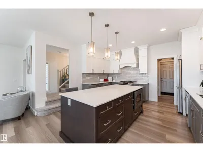 9119 183 AV NW photo 15