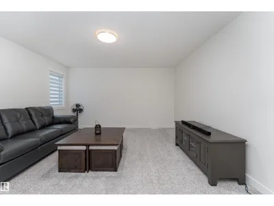 9119 183 AV NW photo 26