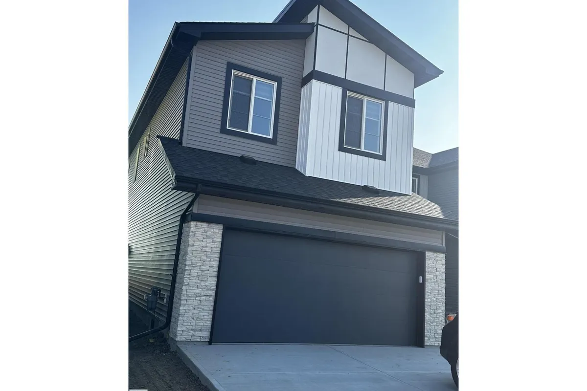 9461 PEAR CR SW exterior