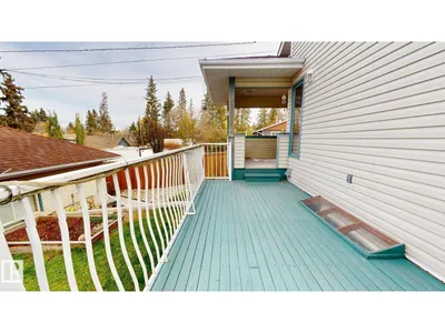 15 BELMONT DR photo 34