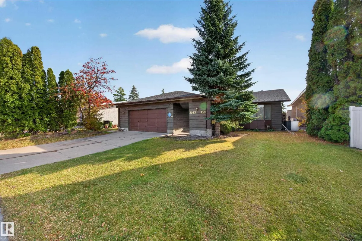 3023 130 AV NW exterior