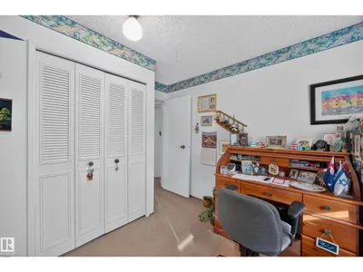 3023 130 AV NW photo 38