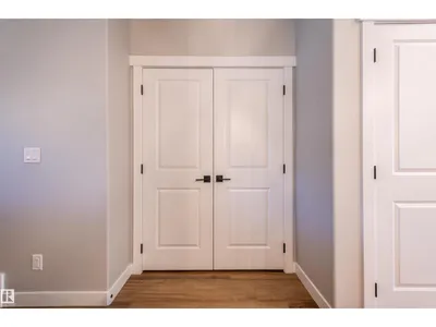 10624 98 ST photo 15